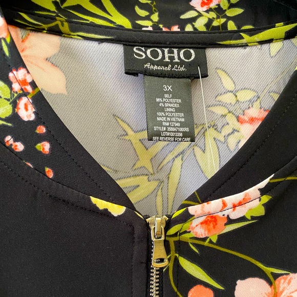 SOHO APPAREL LTD - NEW YORK FLORAL BOMBER JACKET - 3X - Picture 3 of 10